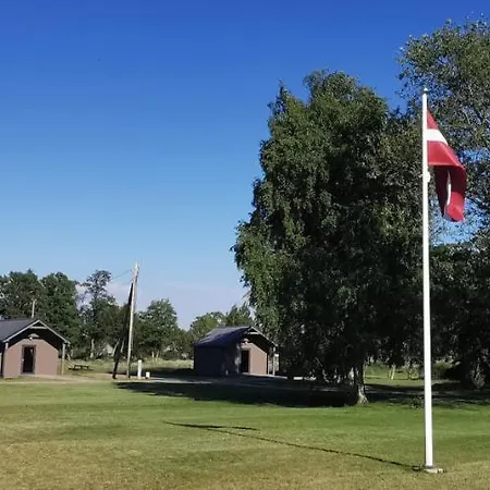 Campsite Girti