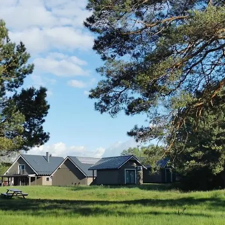Campsite Girti